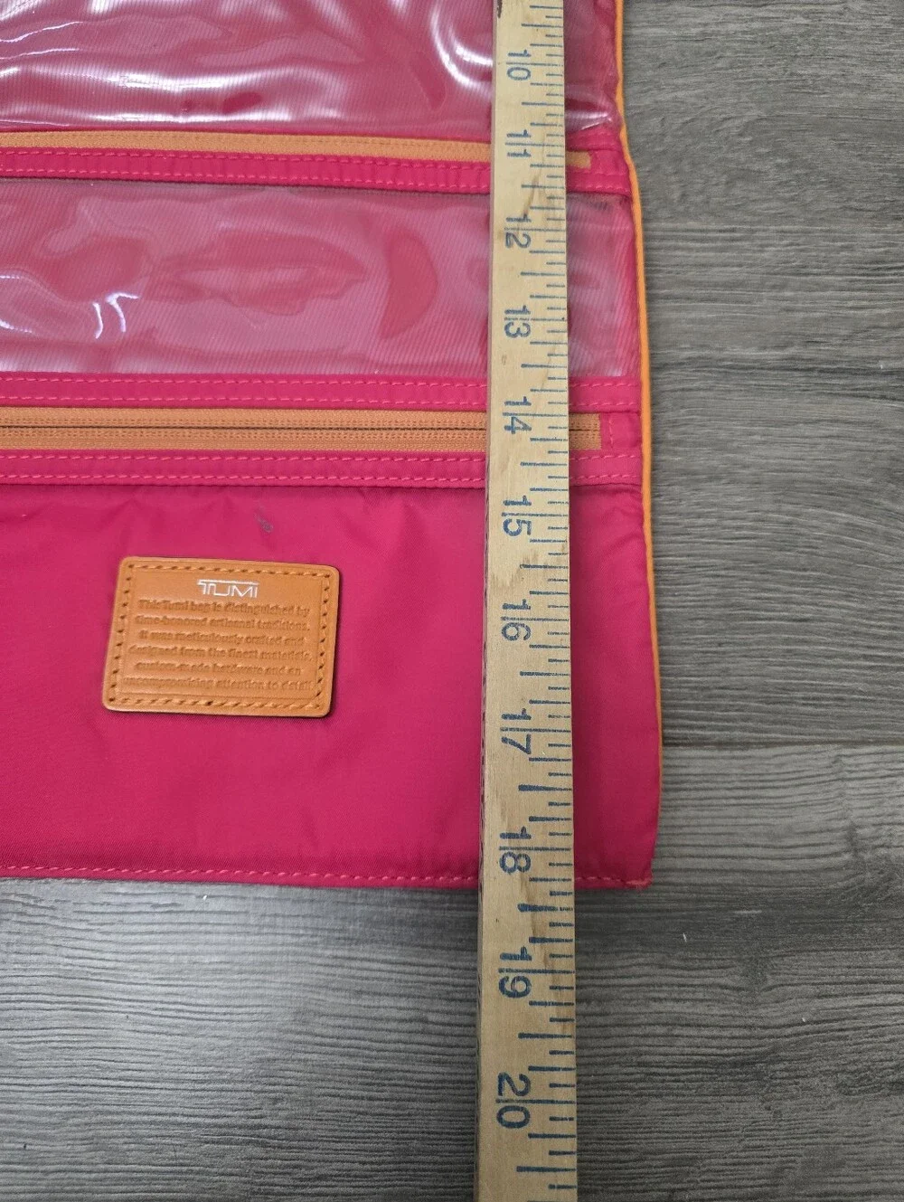 Tumi Travel Organizer Makeup Toiletry Jewely Vacation Travel Quiet Luxury